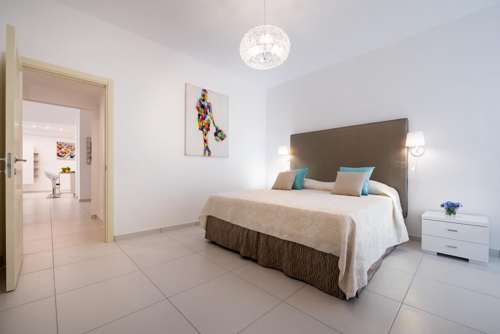 Al Corso Apartments By Amalfivacation Minori Bagian luar foto