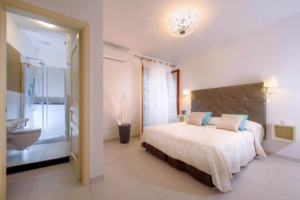 Al Corso Apartments By Amalfivacation Minori Bagian luar foto