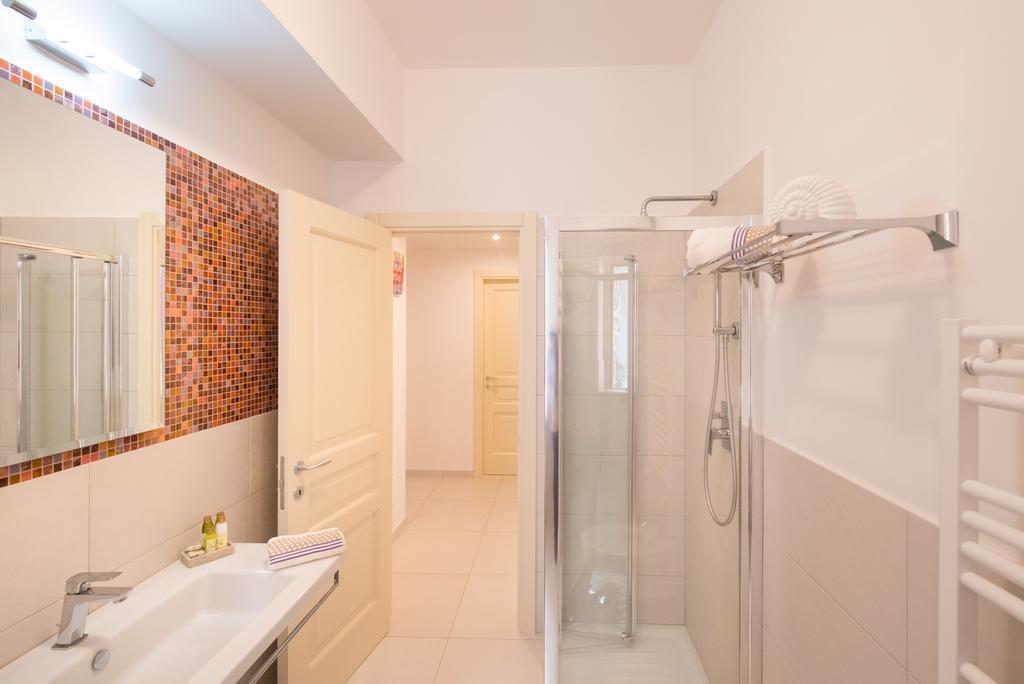 Al Corso Apartments By Amalfivacation Minori Bagian luar foto